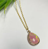 Teardrop pendant necklace